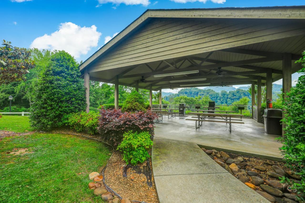شقة Smoky Mountain Dream Whispering Pines 641 بيدجن فورج المظهر الخارجي الصورة